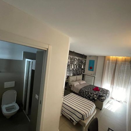 Smile Accomodation Sarre Exterior photo