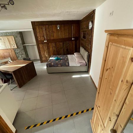 Smile Accomodation Sarre Exterior photo