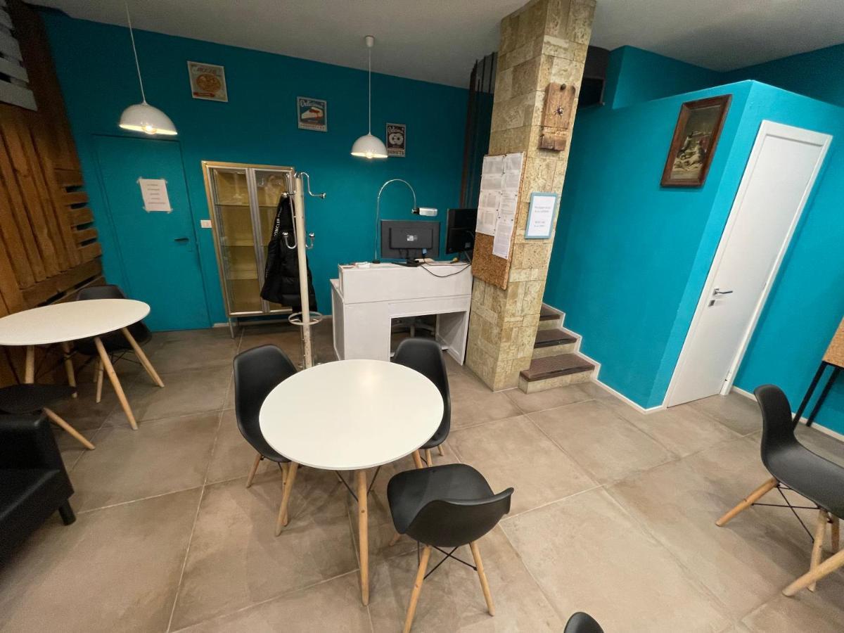 Smile Accomodation Sarre Exterior photo