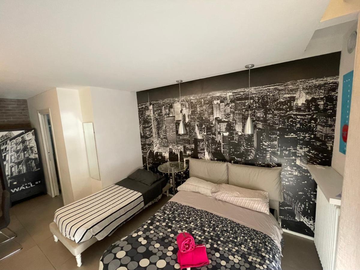 Smile Accomodation Sarre Exterior photo