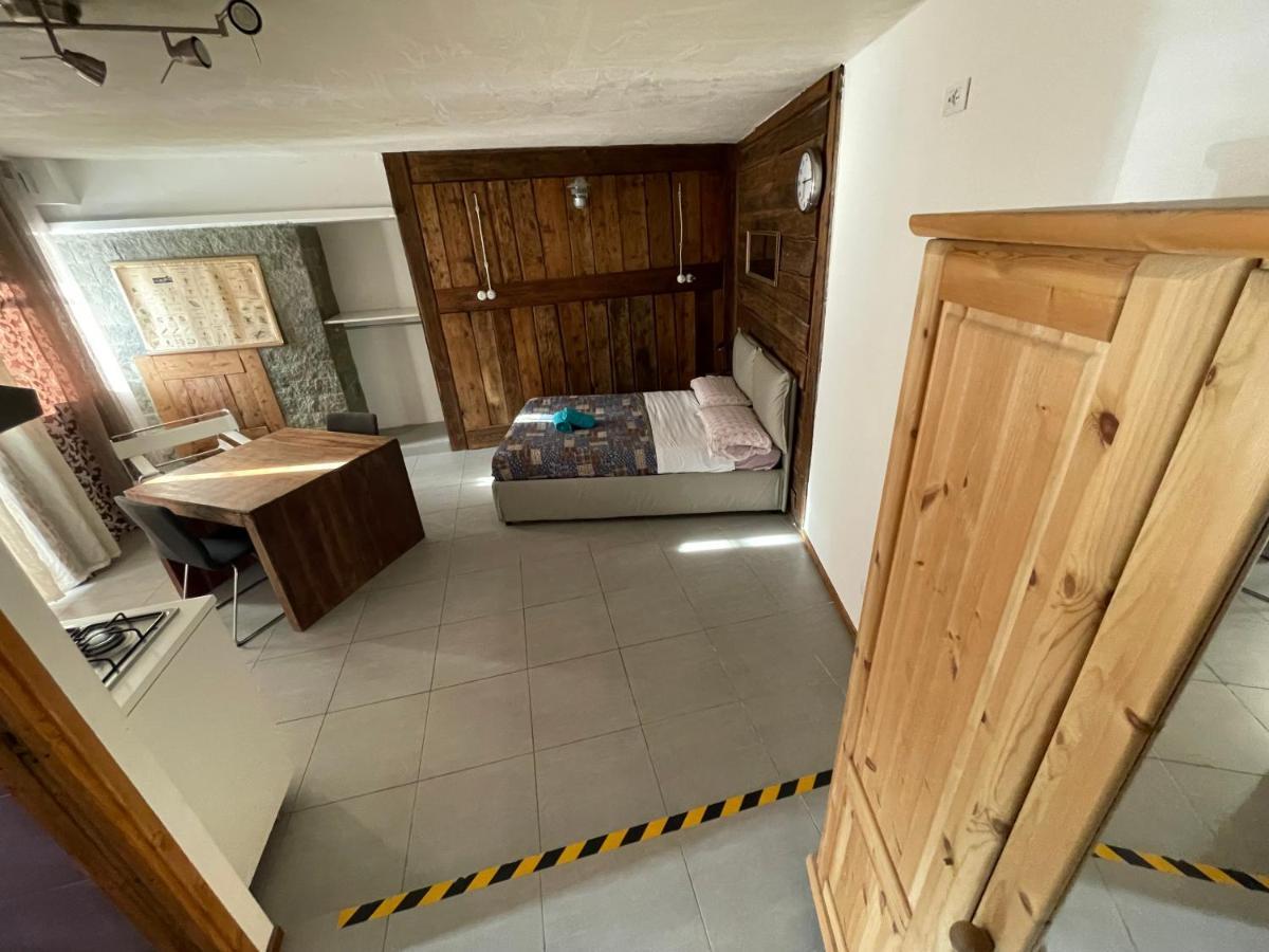 Smile Accomodation Sarre Exterior photo